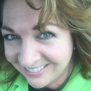 Meet your Posher, Rhonda